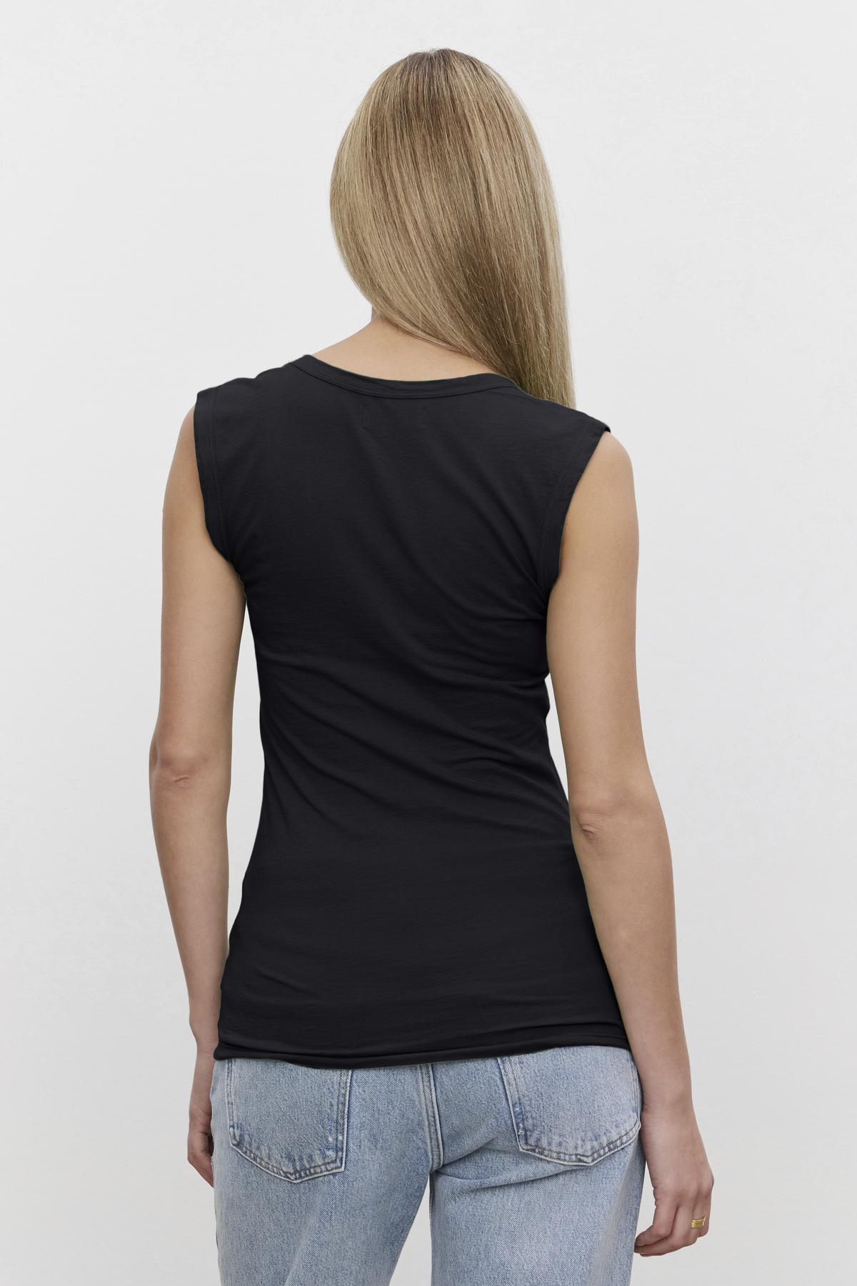 ESTINA TOP IN BLACK