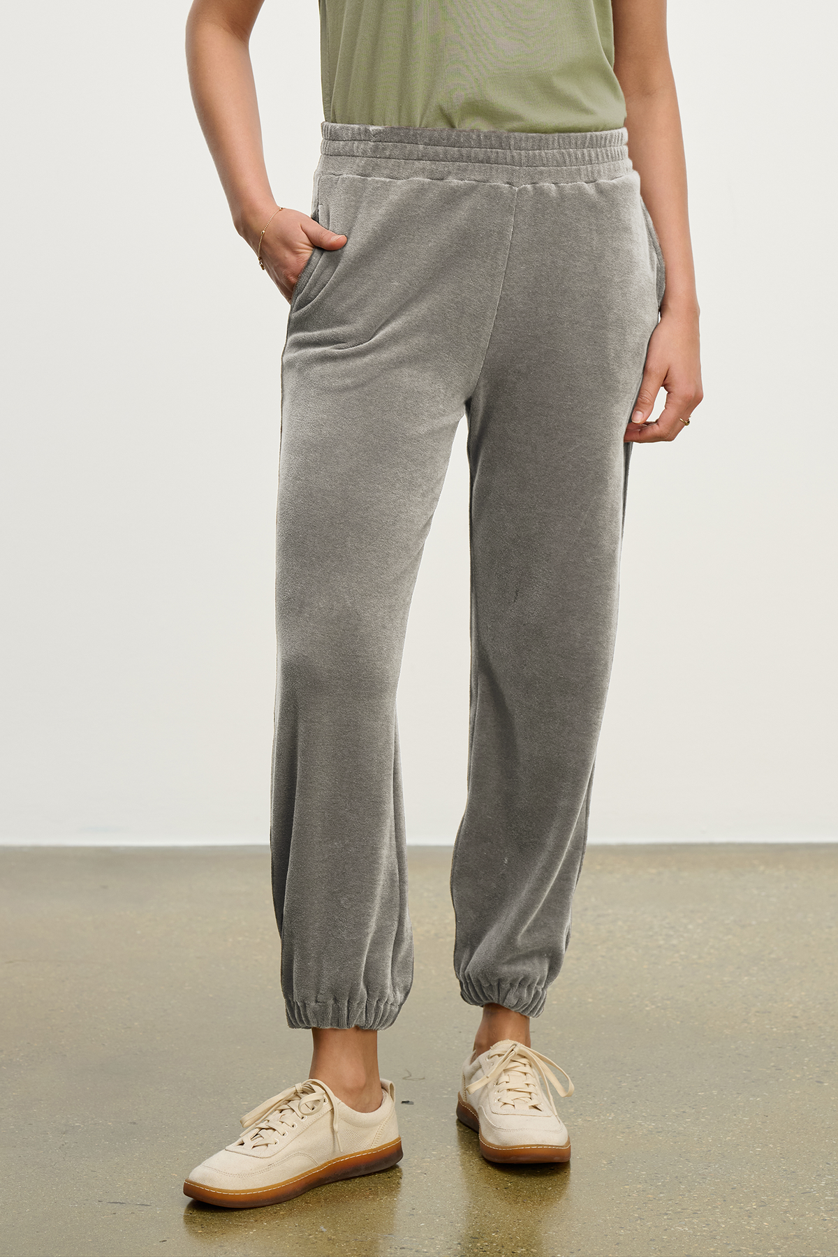Essie Jogger