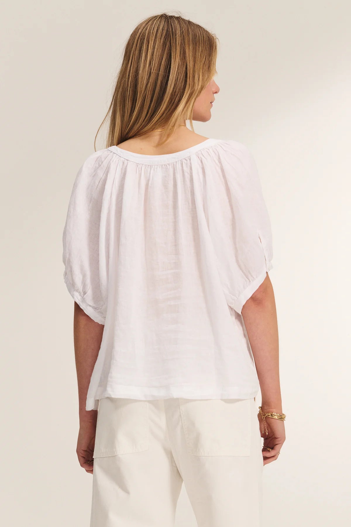 JAIMI LINEN TOP IN WHITE