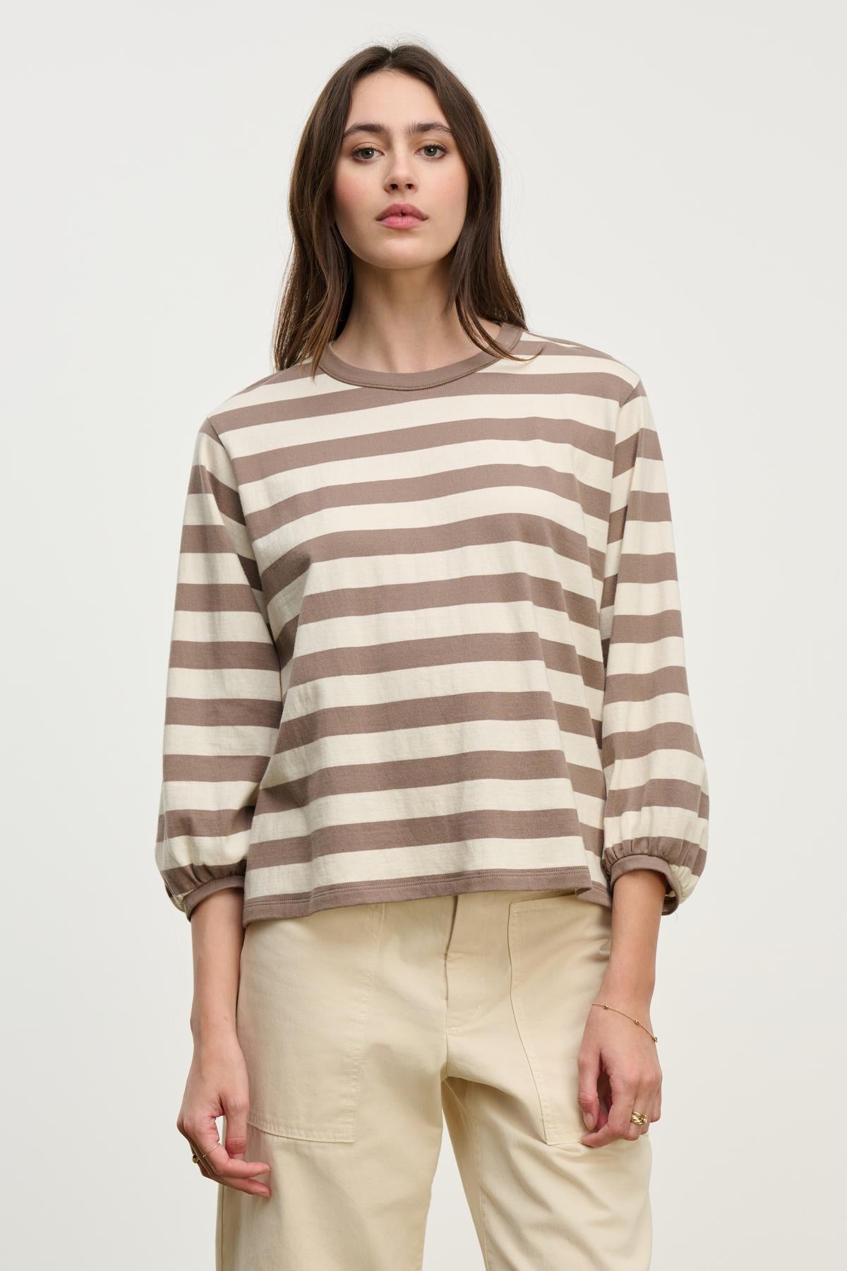 EDORA TOP IN MOCHA STRIPE