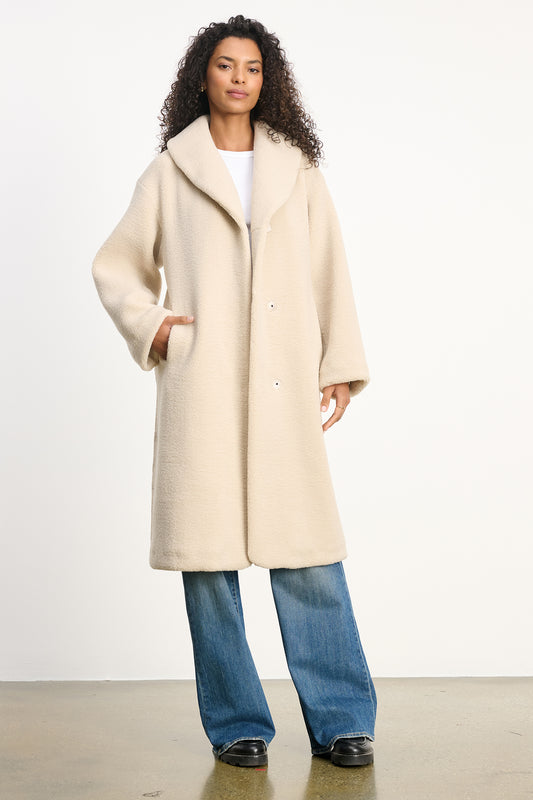 ELEANOR COAT IN SAND