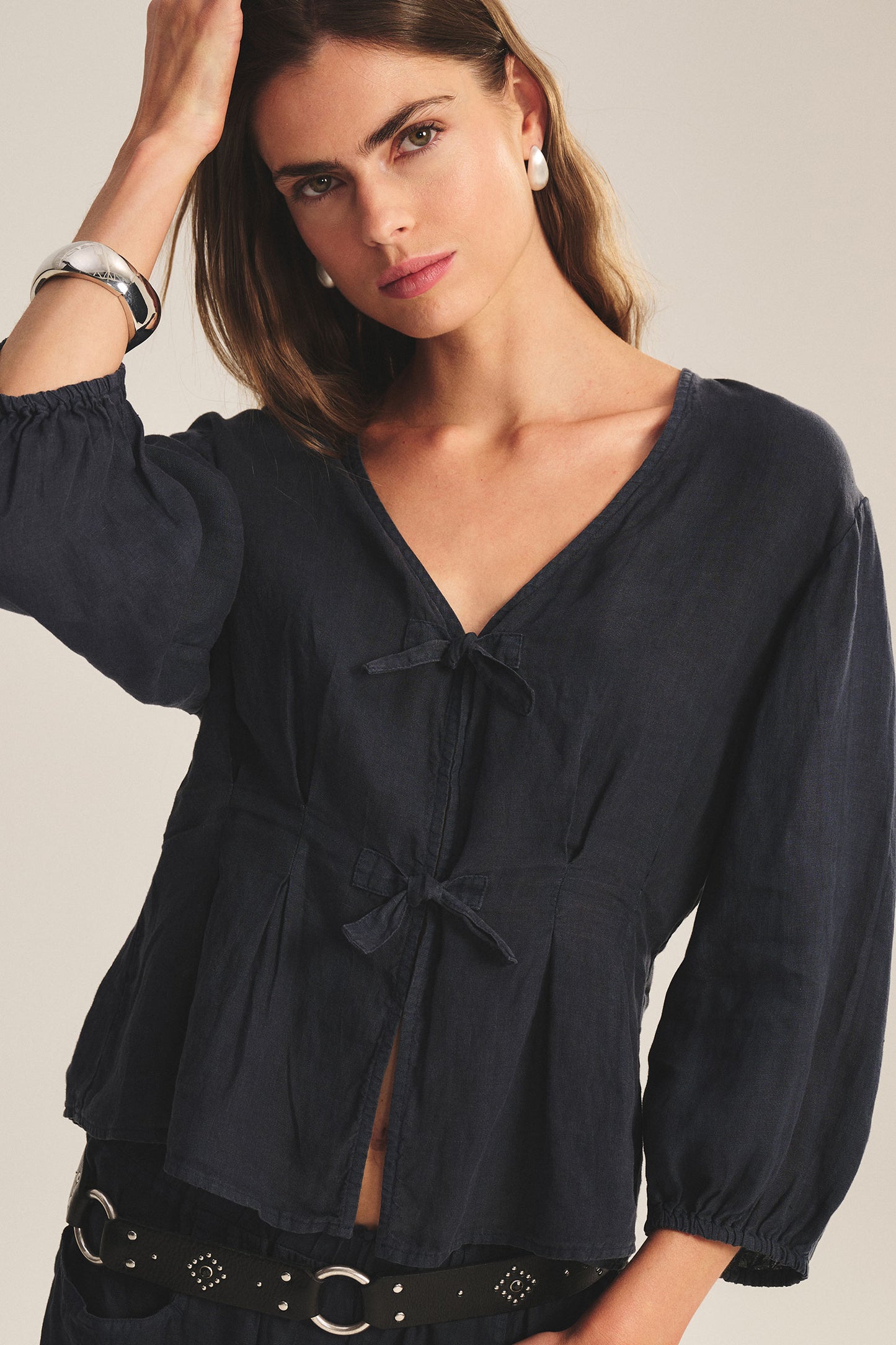 MARTHA LINEN TOP IN SHADOW