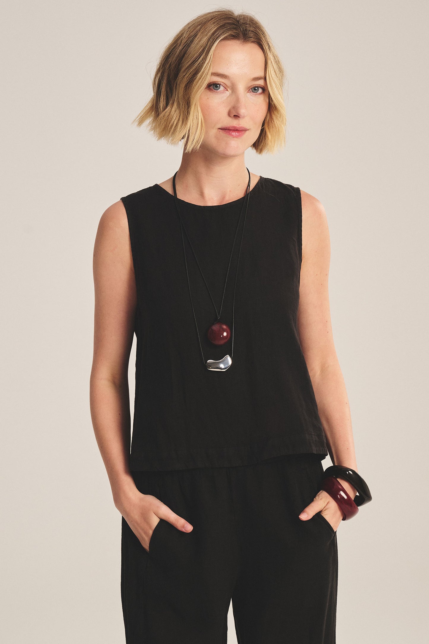 MAXINE LINEN TOP IN BLACK