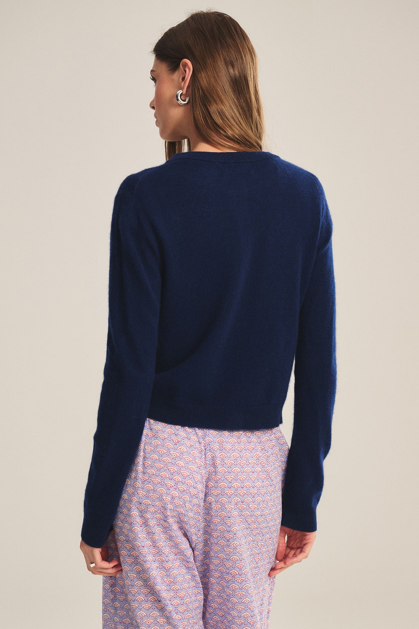 NOLIE CASHMERE CARDIGAN IN MIDNIGHT