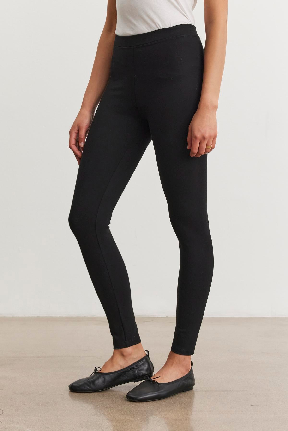 JILLETTE PONTE LEGGING IN BLACK