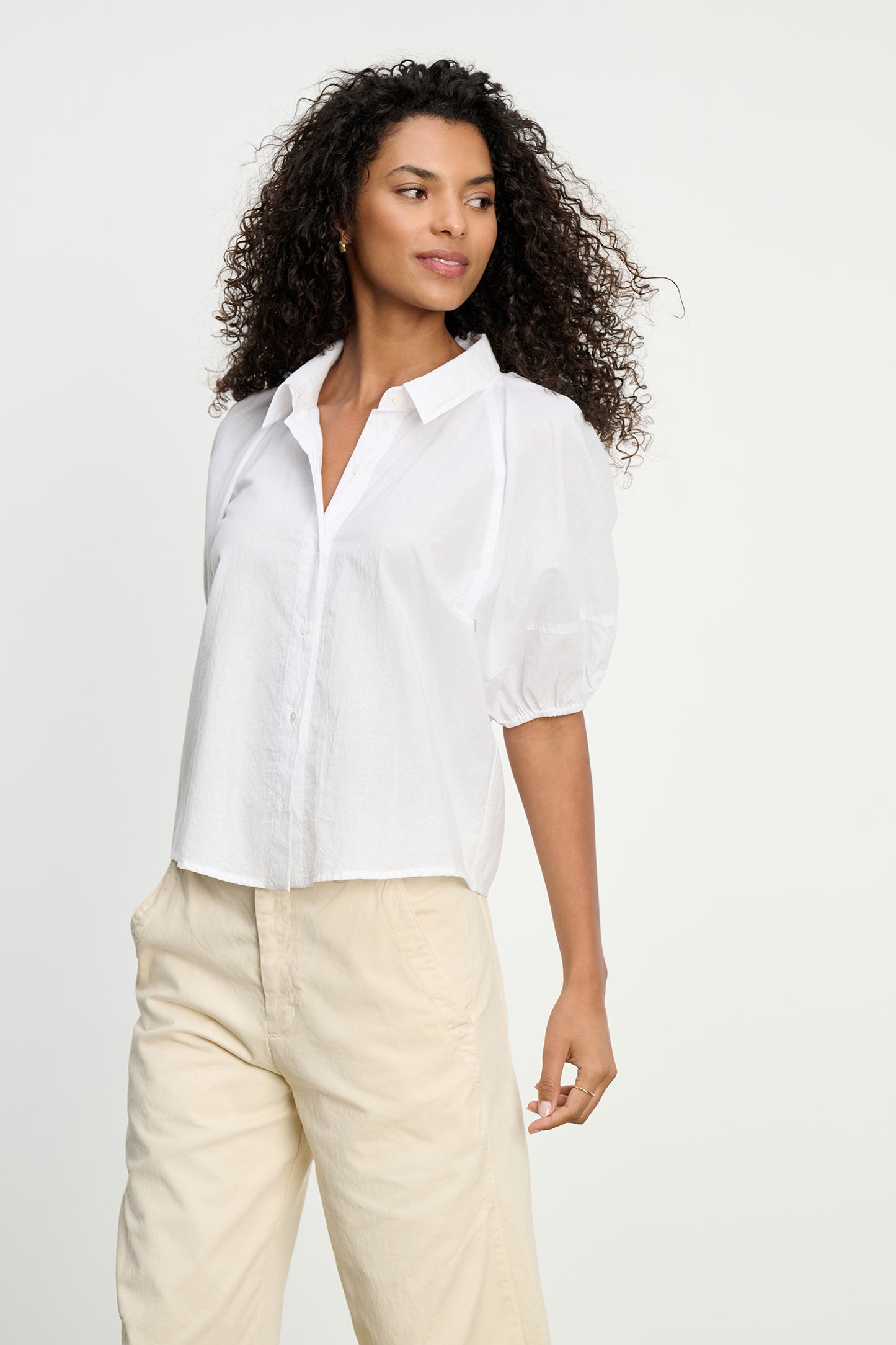 AUTUMN TOP IN WHITE
