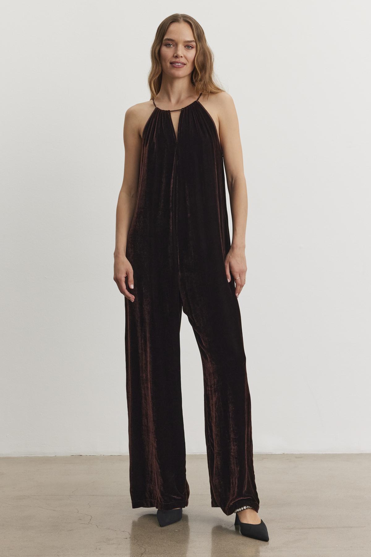 CIENNA SILK VELVET JUMPSUIT IN BURLWOOD