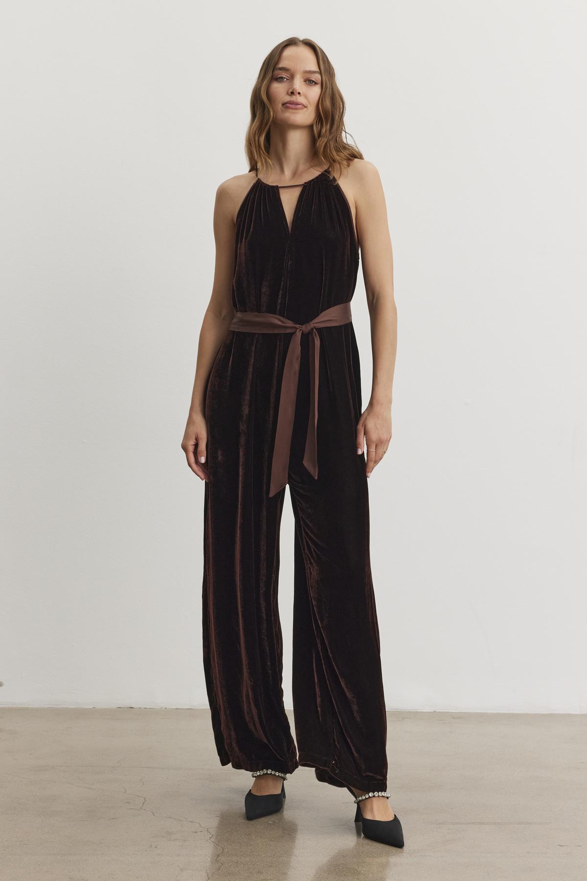 CIENNA SILK VELVET JUMPSUIT IN BURLWOOD