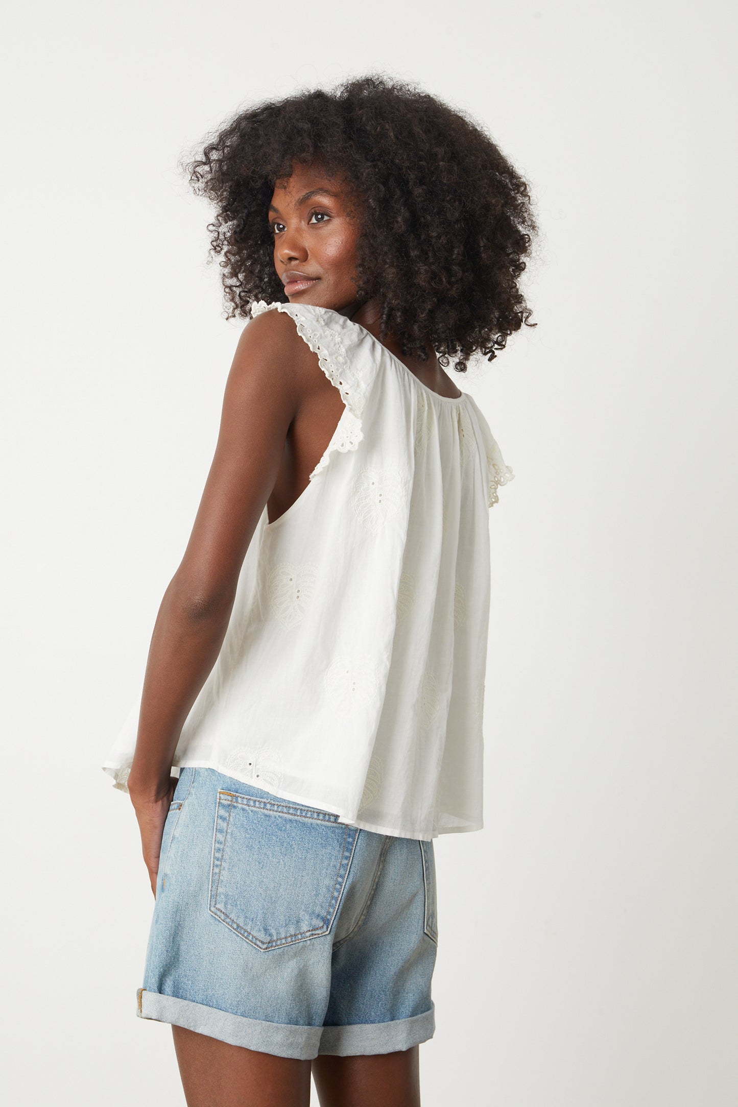 LANI SUMMER EMBROIDERY TOP IN IVORY