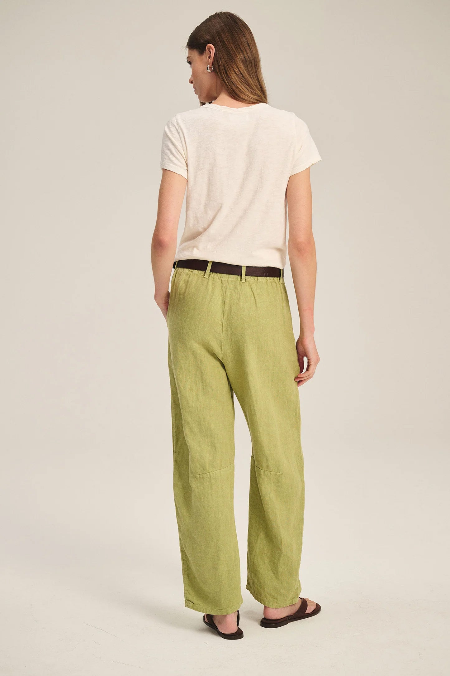 TAYLOR HEAVY LINEN TROUSER IN MOSS