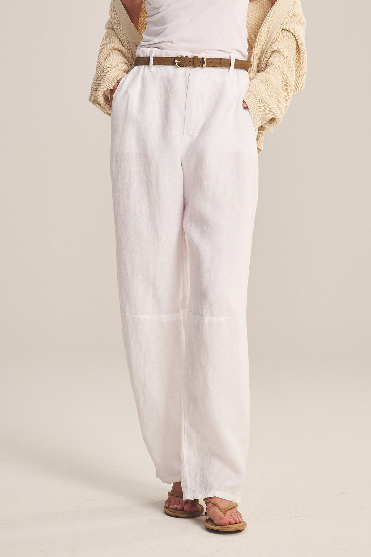 TAYLOR HEAVY LINEN TROUSER IN WHITE