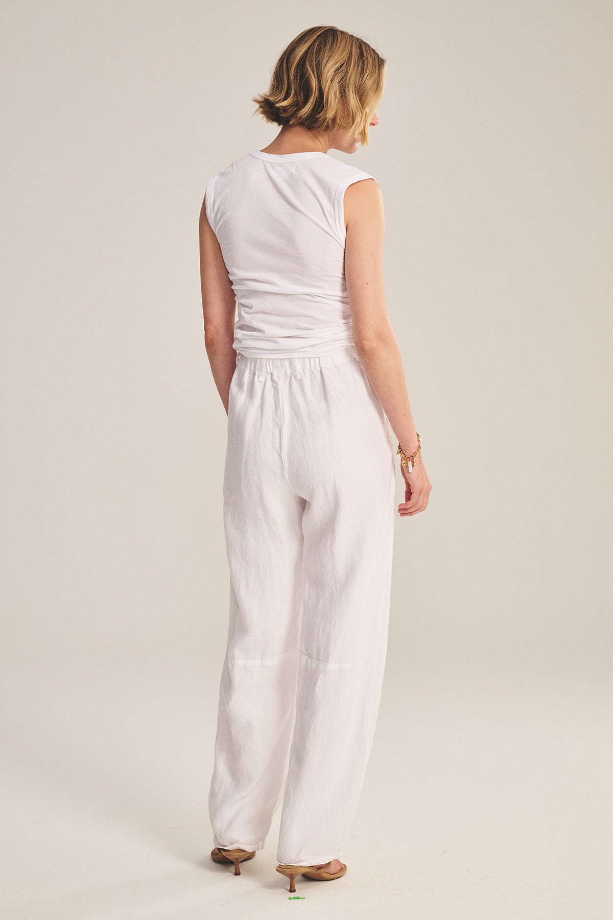 TAYLOR HEAVY LINEN TROUSER IN WHITE