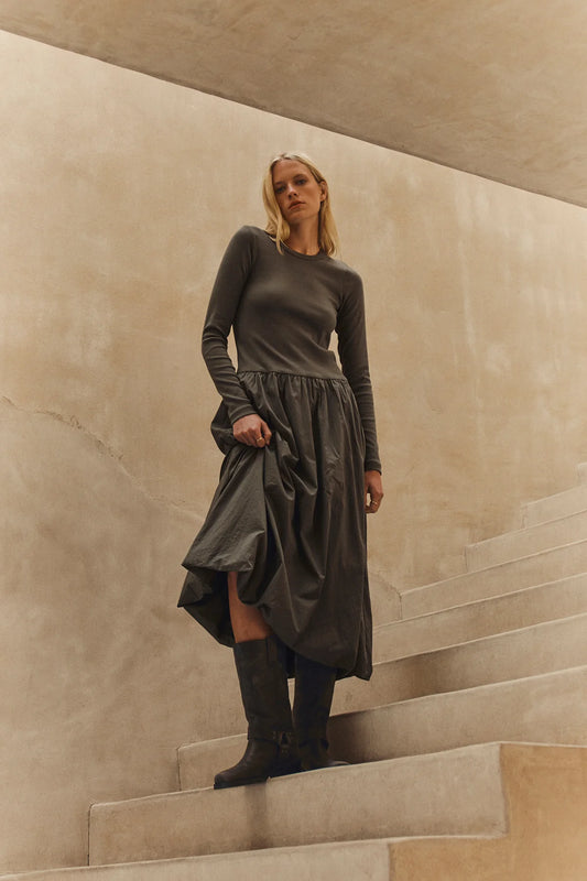 DOLCE DRESS IN BULLFROG