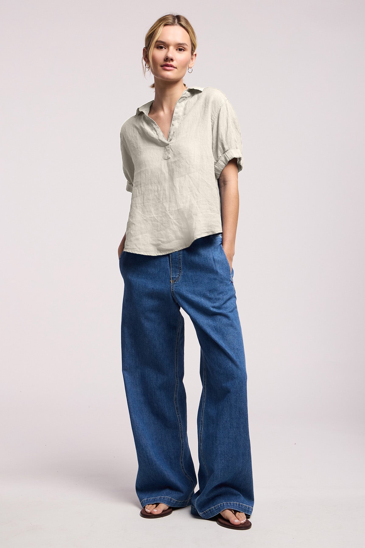 VIVICA LINEN TOP IN COBBLE