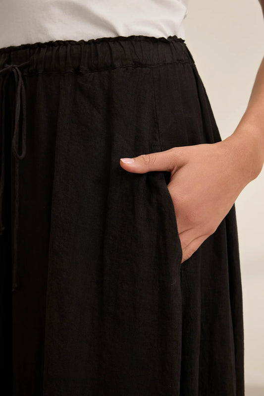 MEMPHIS SKIRT IN BLACK