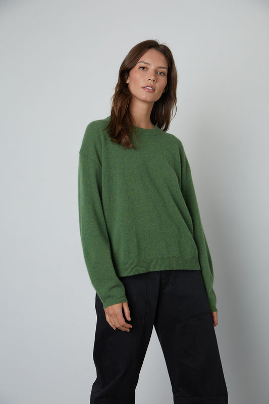 BRYNNE CASHMERE CLASSICS TOP IN MOSS