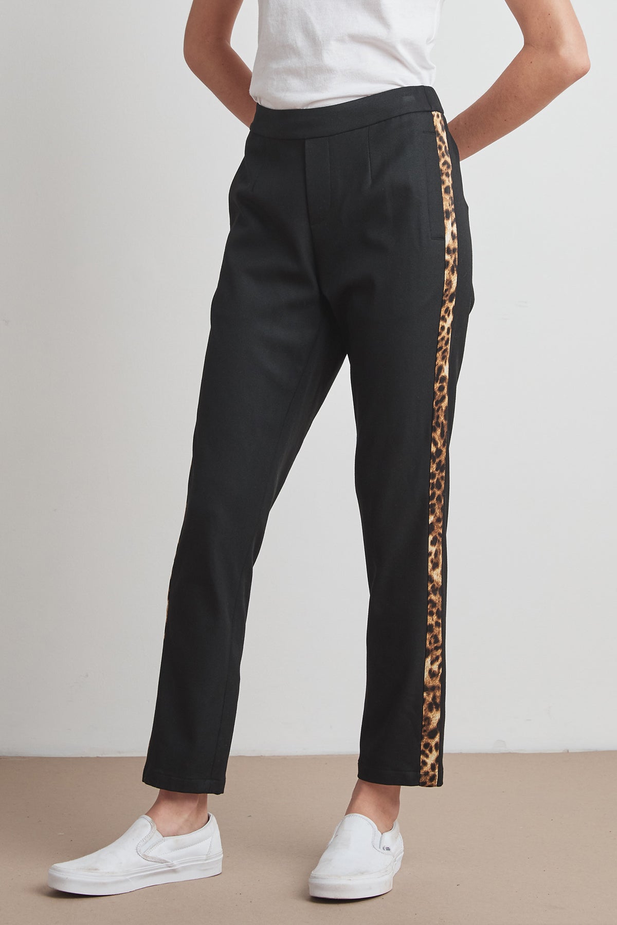 RUTHIE TROUSERS IN BLACK