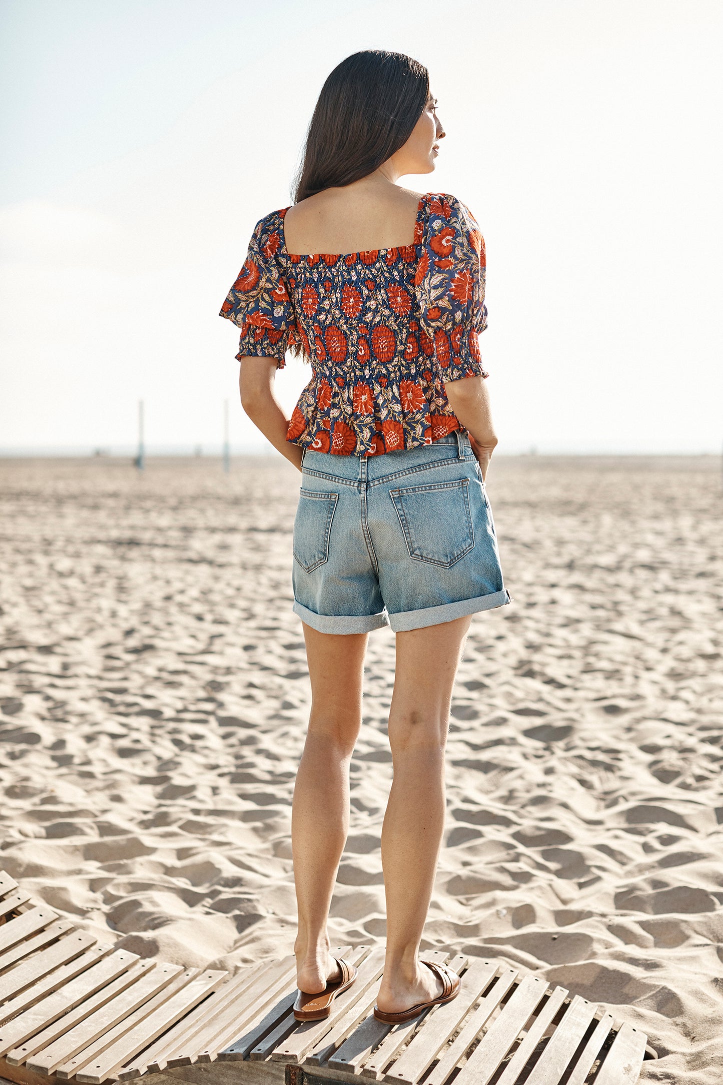 CORRYN PRINTED RUCHED TOP IN POMEGRANATE